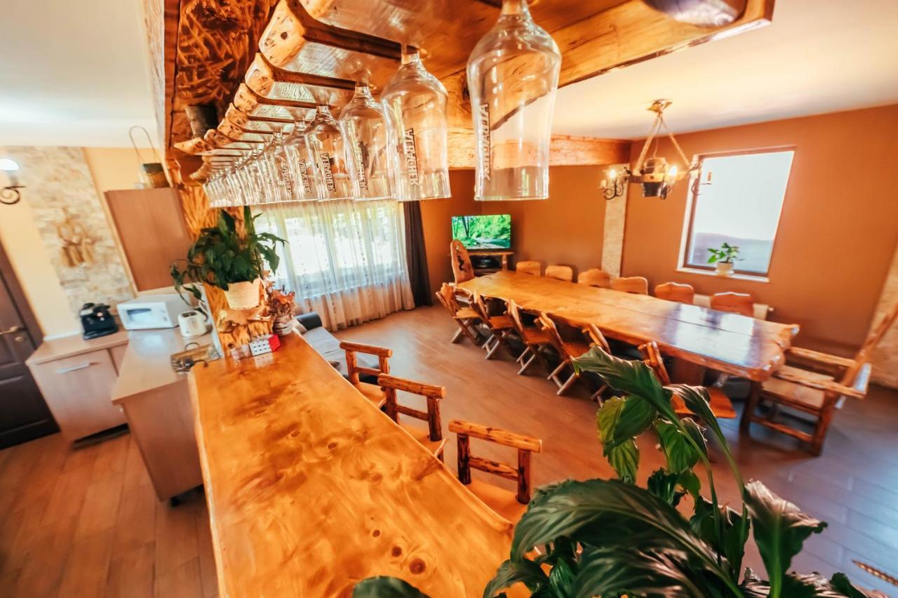 Casa De Vacanta Sadu ภายนอก รูปภาพ